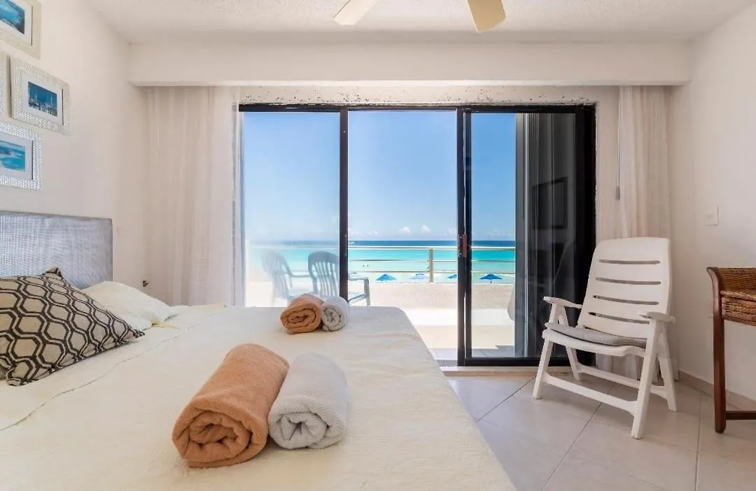 Apartment Ocean View Front Beach Villa Cancun