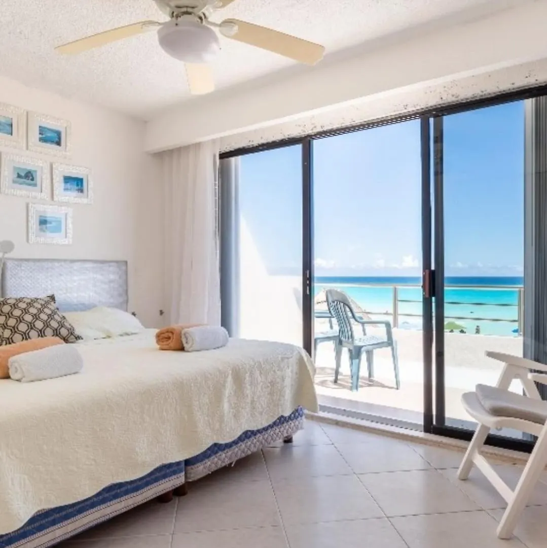 Ocean View Front Beach Villa Cancun 0*,  Mexico
