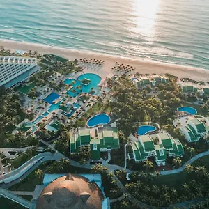 Resort Iberostar Selection (adults Only), Cancún