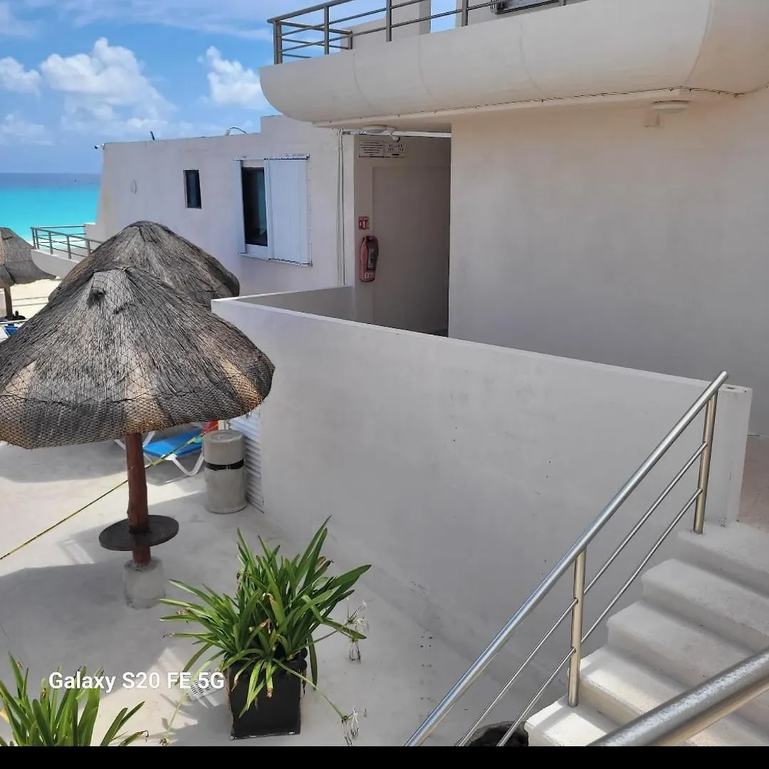 Apartment Ocean View Front Beach Villa Cancun
